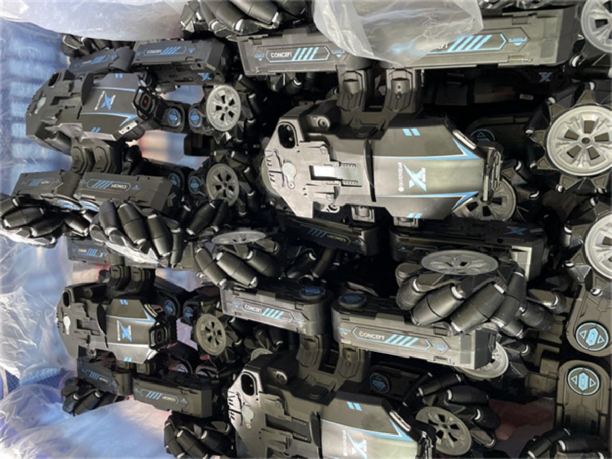 shantou xinfei toys co.,ltd-factory (2)